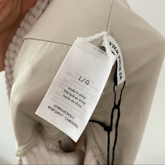 NWT WeWoreWhat Long Sleeve Camille Top Large - Picture 4 of 5